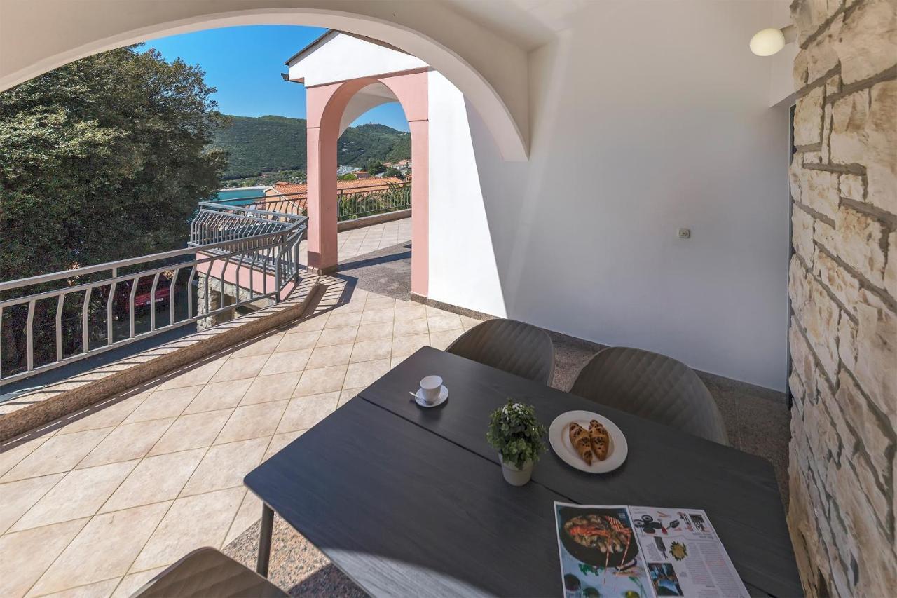 Apartments With A Parking Space Rabac, Labin - 9652 Zewnętrze zdjęcie